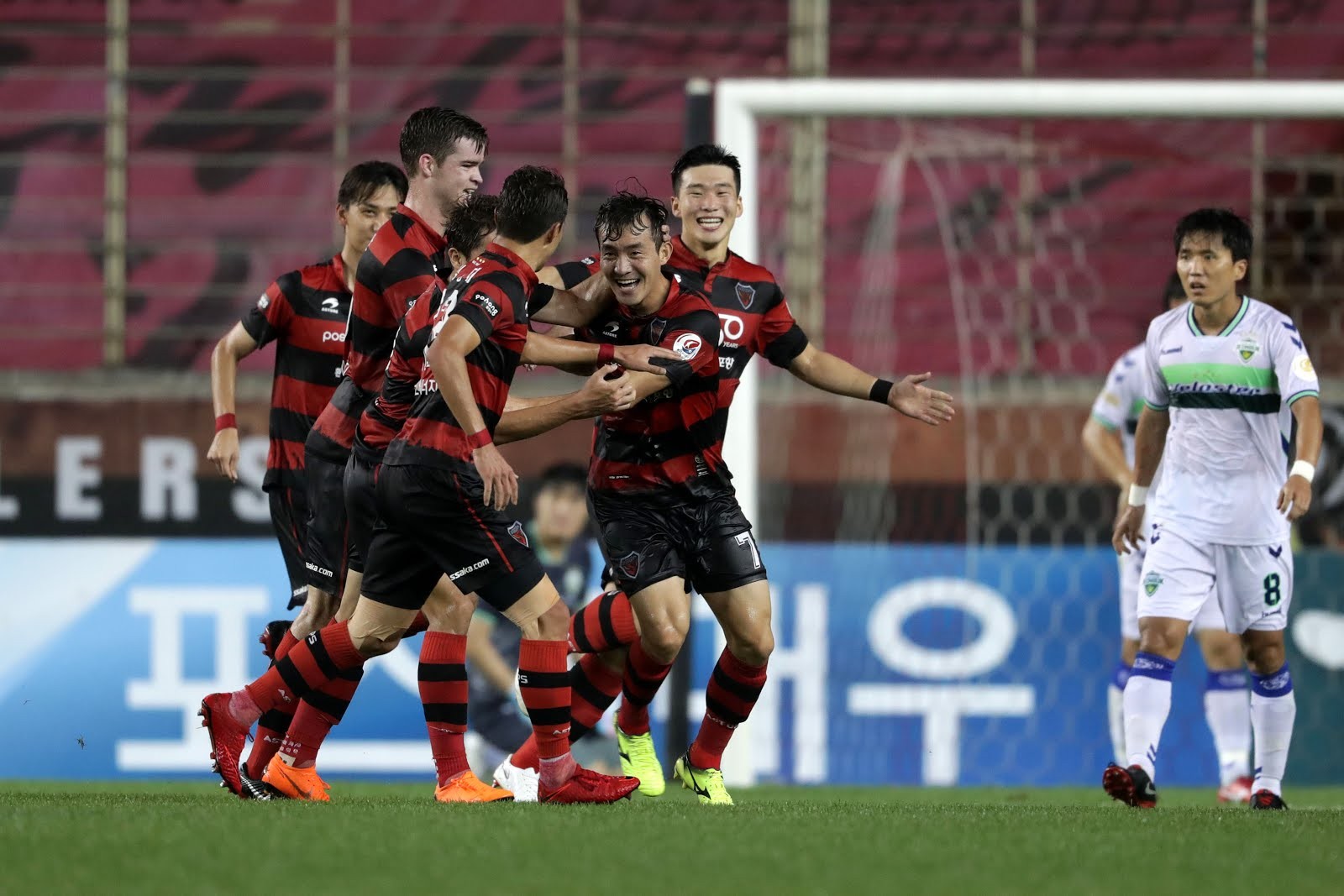 LUCKY88 Daegu FC vs Pohang Steelers - Nhận định bóng đá 16/05/2020 - Hơn thua nhỏ nhoi